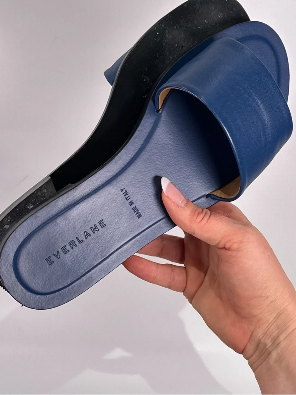 Everlane The Slide Sandal Single Strap Italian Leather Navy Blue Size 7.5